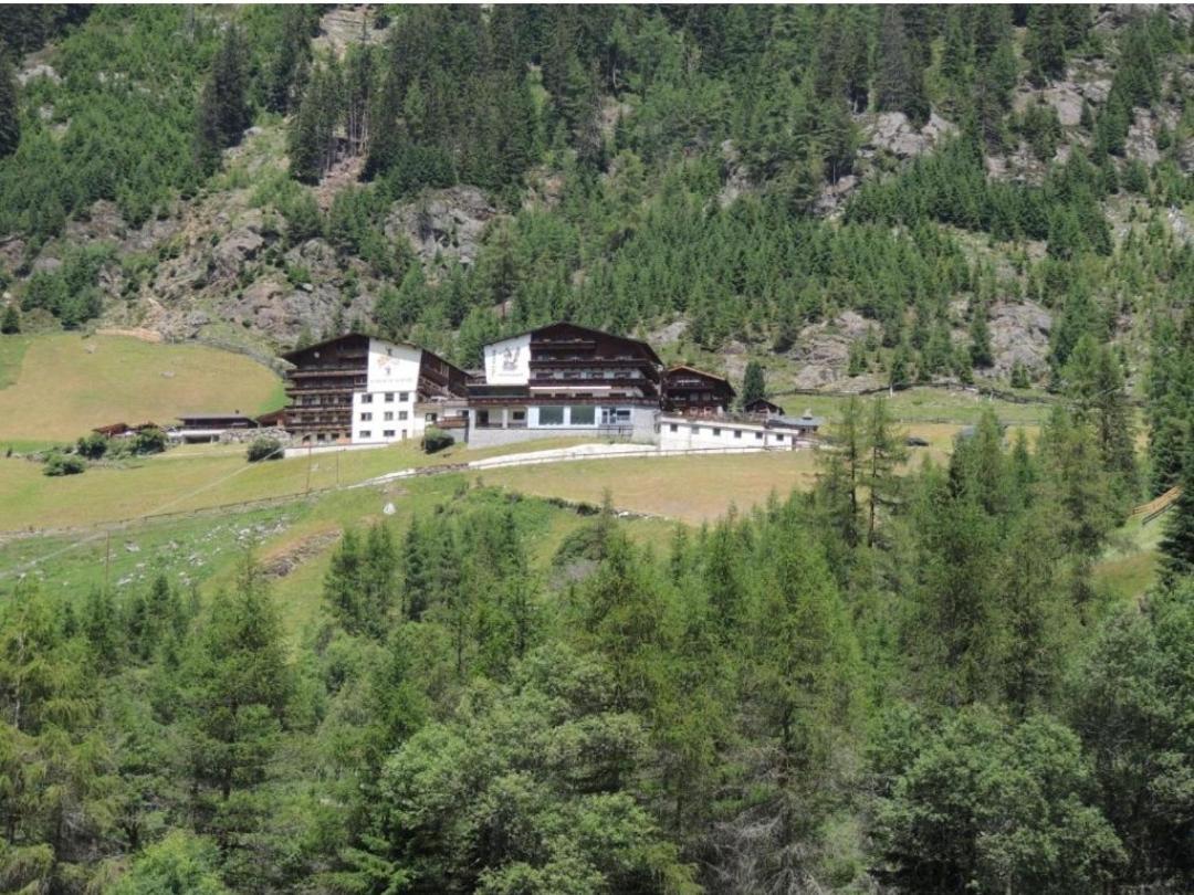 Ferienwohnungen Winnebach 格里斯 外观 照片